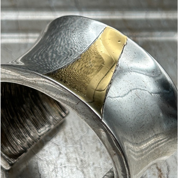 Vintage 80s Rare Givenchy Wide Cuff Two Tone Bracelet & Clip On Earrings Bundle - Picture 5 of 16